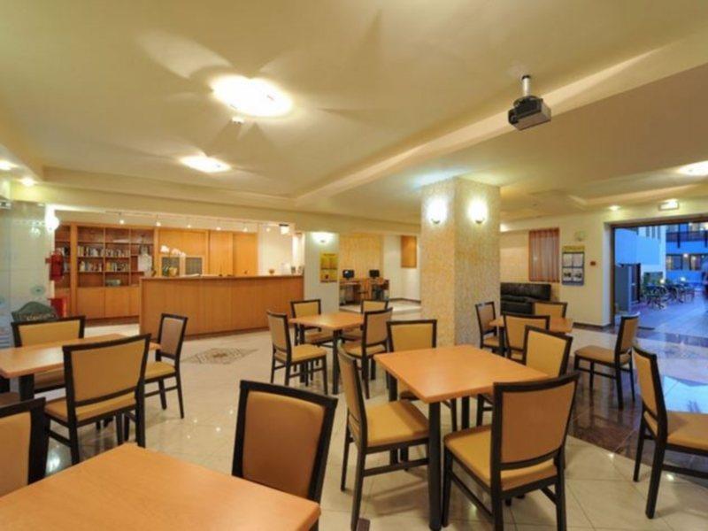 Mary & Mary Royal 3* Platanias