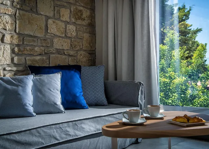 Mary Hotel & Mary Royal Suites
